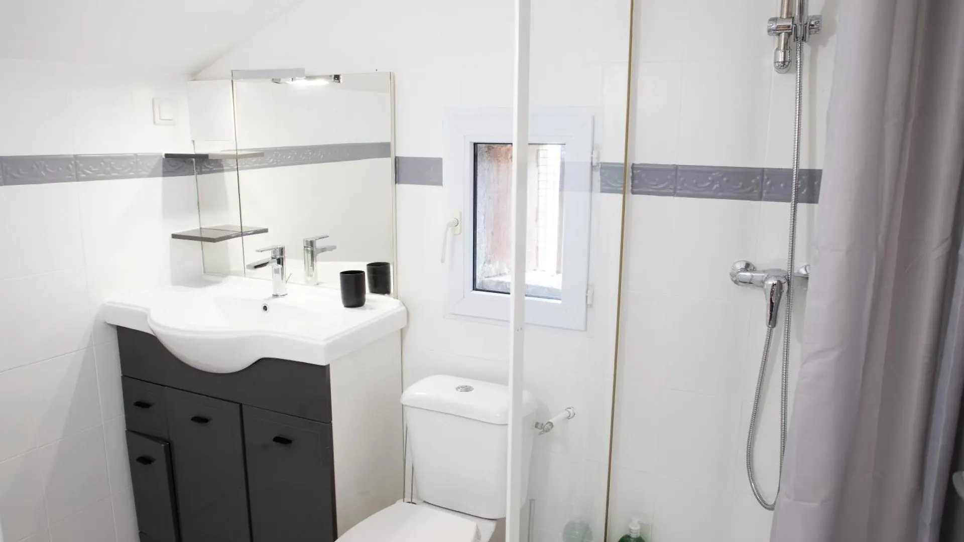Grand Duplex Avec Billard Apartment Villeneuve-Tolosane France