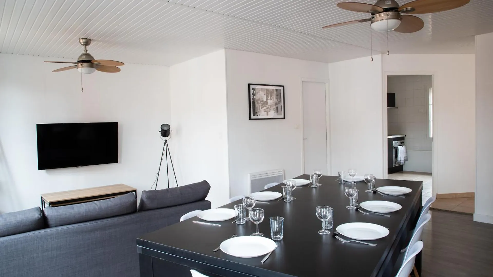 Grand Duplex Avec Billard Apartment Villeneuve-Tolosane